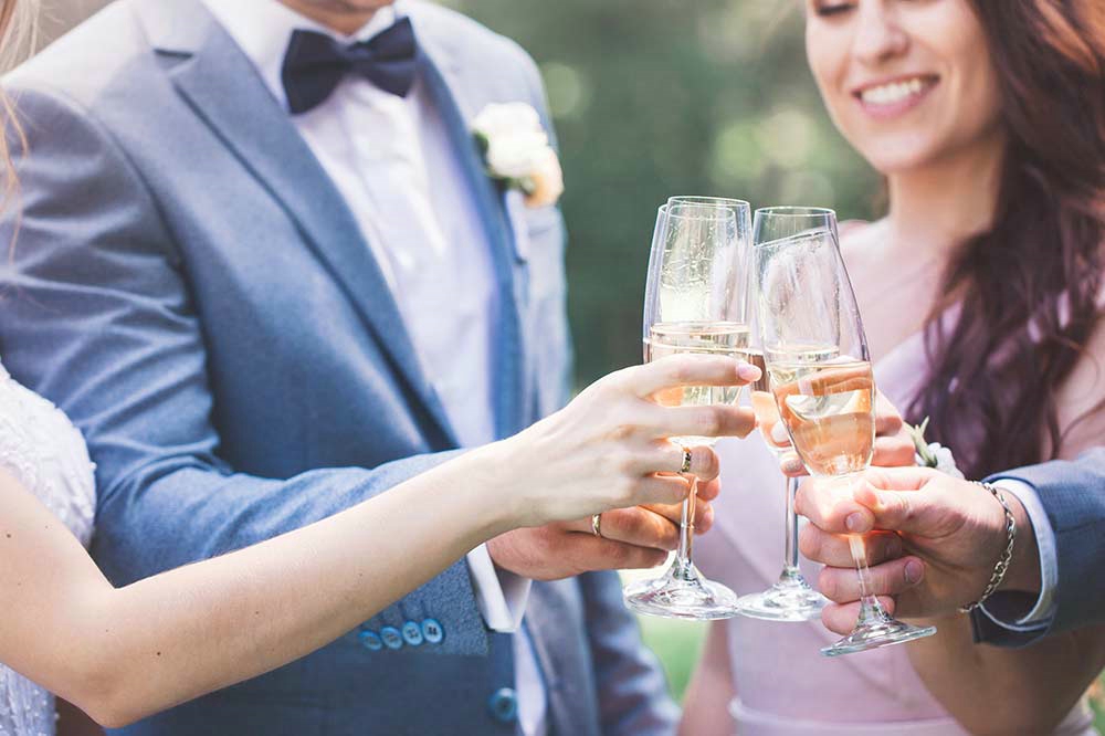 ¿Que cantidad de bebida prever para una boda?